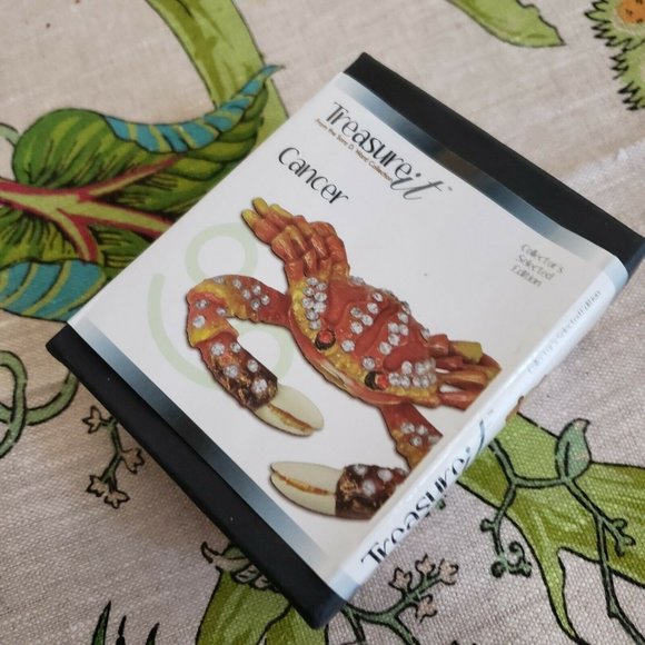 Crab Trinket Box Rhinestone Encrusted Enamel - Picture 3 of 12